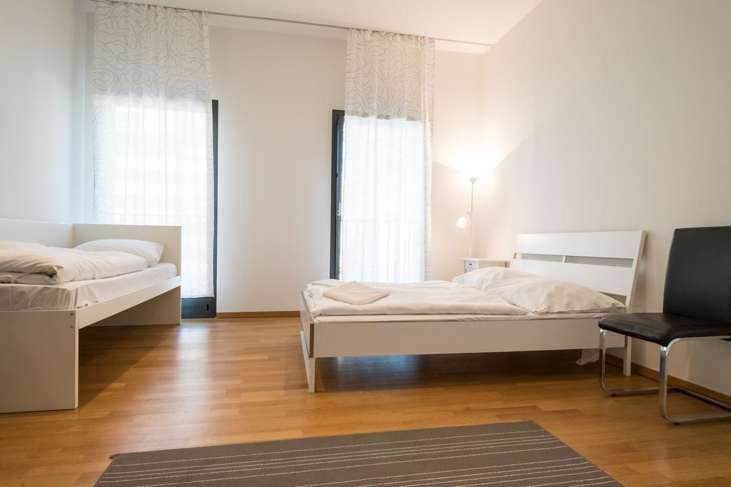 Downtown Apartments Frankfurt am Main Bagian luar foto